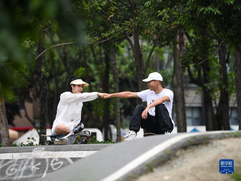 奔驰宝马游戏网址是www